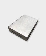 ANTOINE D'AGATA - ACÉPHALE -