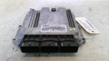Calculateur moteur land - calculateur,