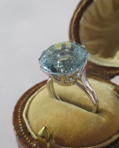 Bague solitaire importante - solitaire,
