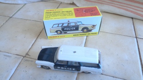 Dinky toys peugeot 404 break - dinky,