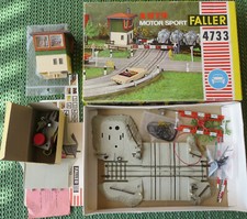 Faller AMS B-4733 - Passage À