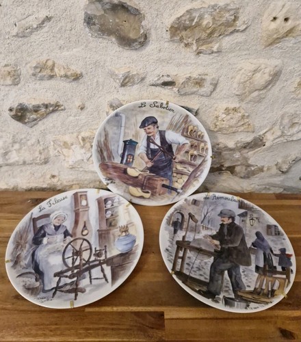 Lot assiettes porcelaine - 3,