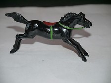 FIGURINE JIM CHEVAL NOIR POUR COW BOY PETITE TAILLE LONGE VERTE