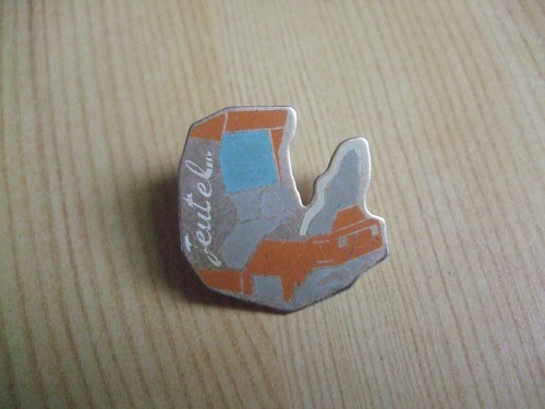 Pins jeux jeutel - ,