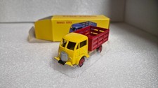 M87 Dinky Toys 25A - FORD