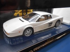  KKDC1805021 échelle KK Ferrari Testarossa version américaine 1984 1/18