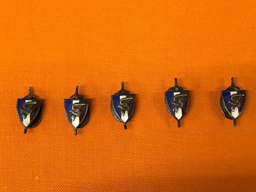 Insigne boutonnière légion - insigne,