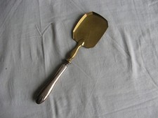 Grande cuillère à servir la