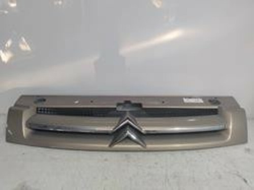 Grille gauche capot citroen - grille,