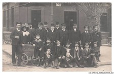 CAR-AFJP16-0852-75 - PARIS - Planteur de caiffa - Voiture a chien - Carte phot