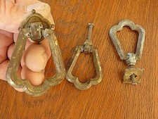 Lot de 3 poignées - boutons