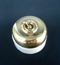 Ancien interrupteur porcelaine