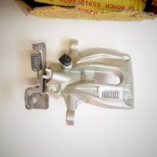 Ford Mondeo III etrier frein Bosch 0204004379 RM4S712552AB sans consigne