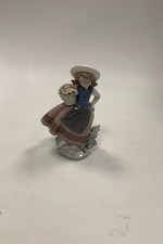 Figurine Espagnole Lladro De Jeune Fille No 5221