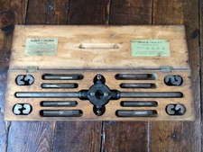 Ancien Coffret en bois d'outillage filières et tarauds Btée P. GUILLEMAIN 