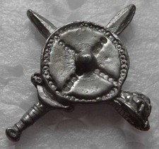 PIN'S MILITAIRE-EPEES CROISEES