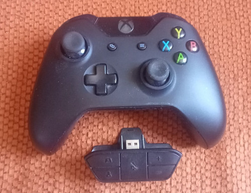 Manette xbox one - s, fil