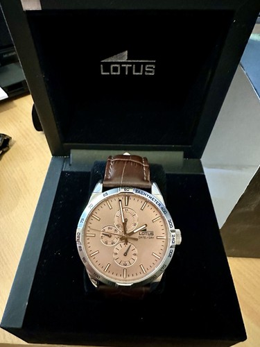 Montre lotus homme - montre,