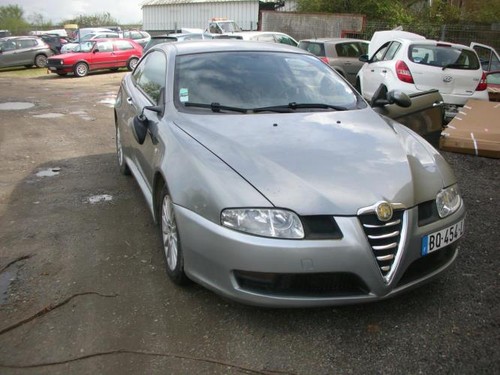 Moteur alfa romeo coupe - romeo, gt
