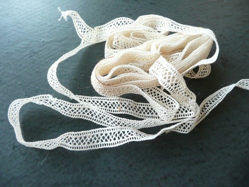 Dentelle ancienne en coton - ,