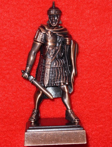 Taille crayon centurion - taille-crayon, romain