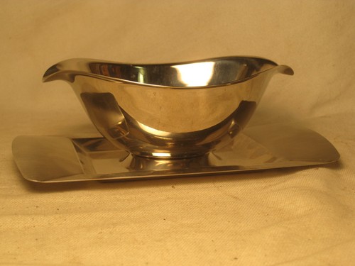 Tramontina gravy bowl double