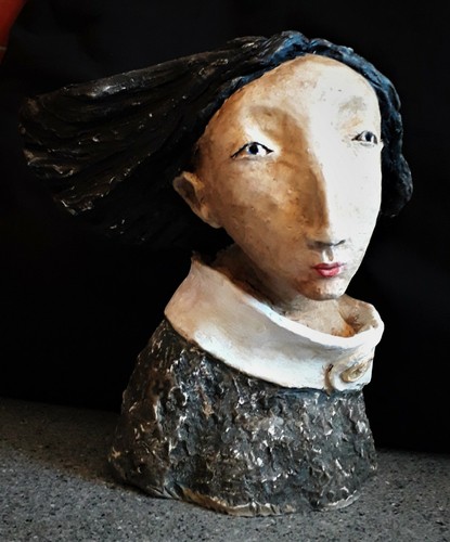 Sculpture lily terre cuite - ",