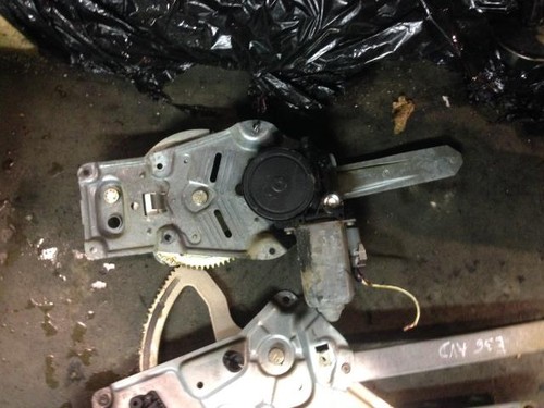 Moteur leve vitre arriere