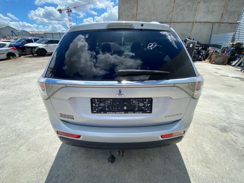 Malle hayon arriere - arriere, mitsubishi