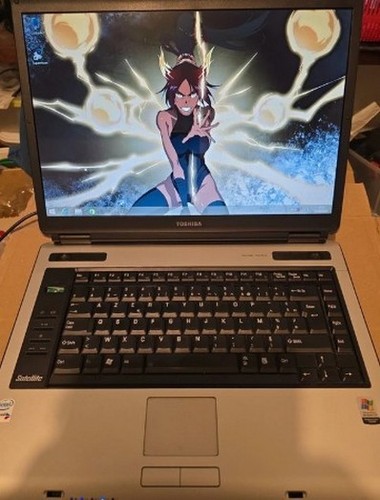 Portable toshiba satellite - toshiba,