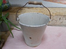 Seau ancien en Tôle