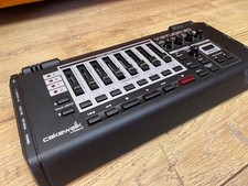 Interfaces audio Cakewalk V‑Studio 20 - Carte son, surface de contrôle