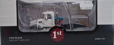 First Gear 1/50 - Mack Granite