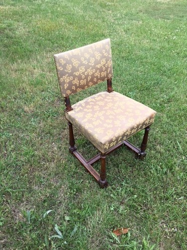 Chaises anciennes - chaises,