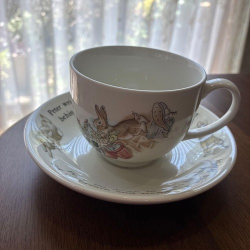 Ancienne soucoupe tasse