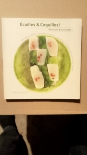Ecailles coquilles poissons - et,