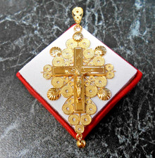 Magnifique pendentif  Croix  or 18K   Poincon tete d aigle