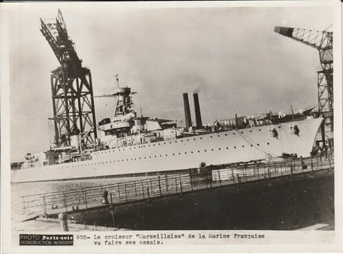 Bateaux navire guerre croiseur - navire,