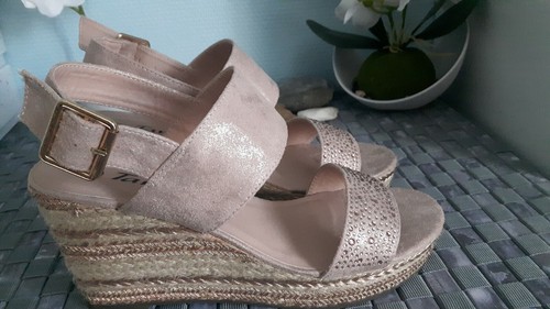 Sandales pieds confortables - pieds,
