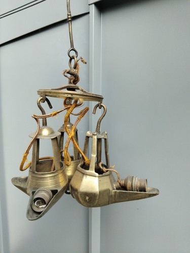 Anciennes lampes huile en - anciennes,