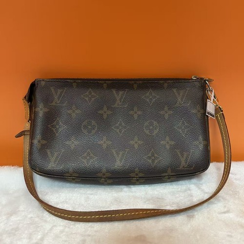 Louis vuitton pochette - louis,