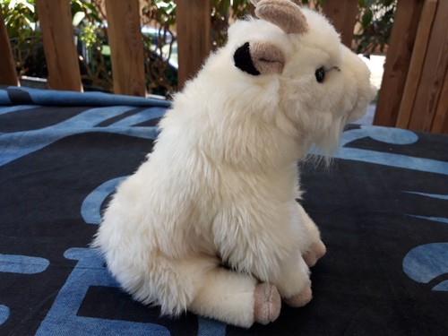 Petite peluche bouc - bouc,