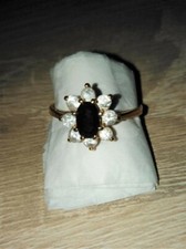 Bague en plaqué or jaune, obsidienne et zircons  52