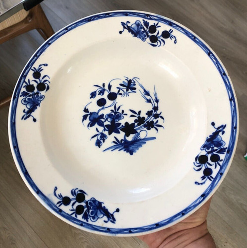 Belle assiette porcelaine - belle,