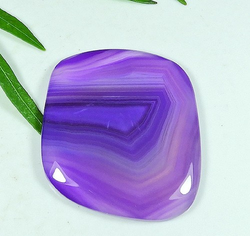 92cts cabochon fantaisie en - 92cts.,