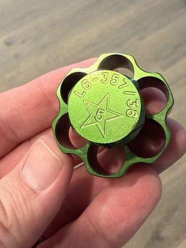 Green anodized aluminum - green,