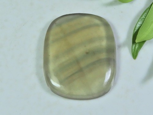 Cabochon coussin fluorite