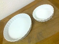 lot 2 moules à tarte, porcelaine blanche, marques APILCO + Philippe Deshoulières