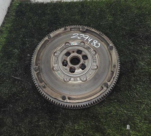 04c105266e volant moteur skoda - volant,