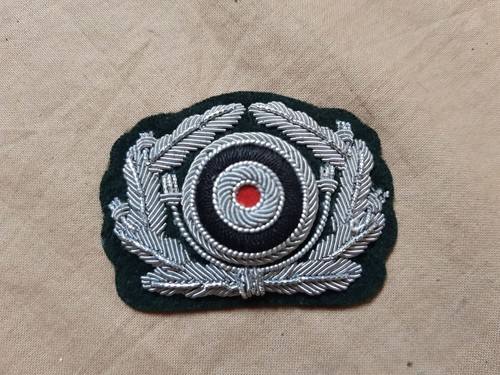 Cocarde brodée cannetille